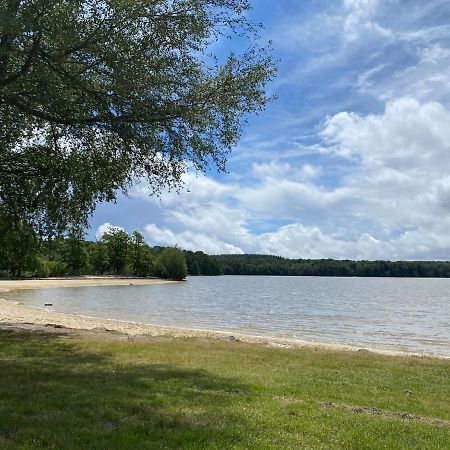 Camping de la Forêt Seasonova Sillé-le-Guillaume Extérieur photo
