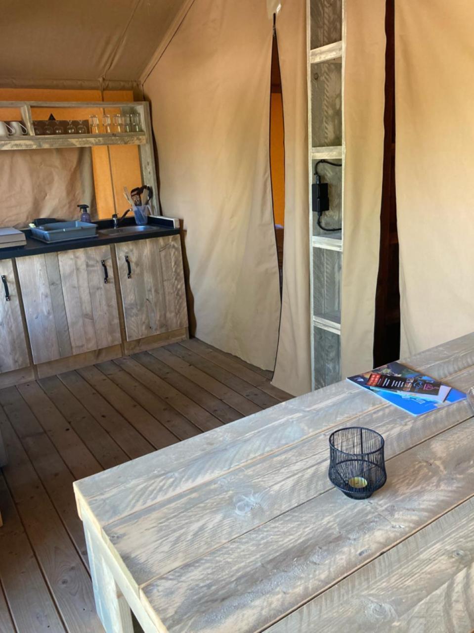 Camping de la Forêt Seasonova Sillé-le-Guillaume Extérieur photo